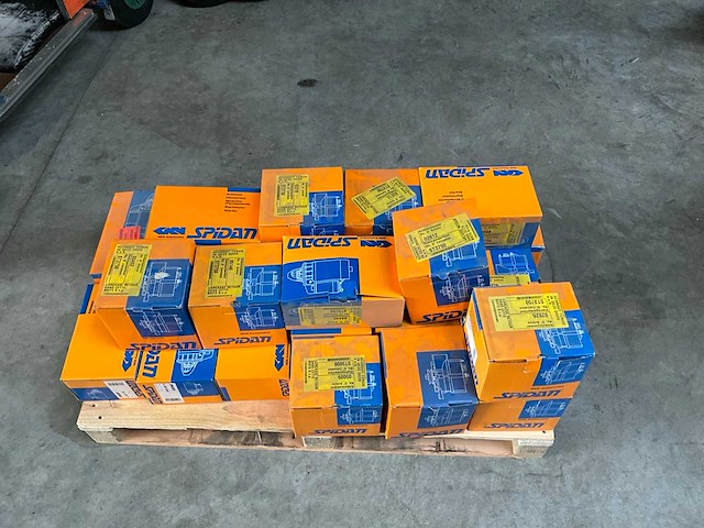 Diverse alternatoren - afbeelding 2 van  6