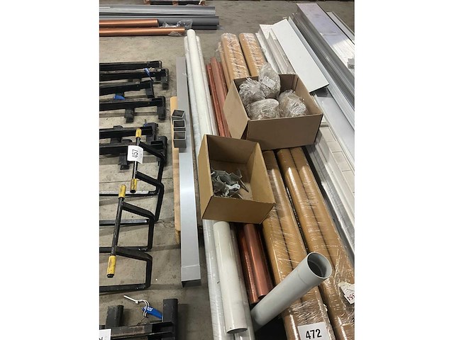 Diverse aluminium afvoerbuizen - afbeelding 9 van  10