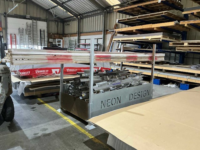 Diverse aluminium houders - afbeelding 2 van  6