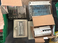 Diverse artikelen voor elektriciteit - afbeelding 1 van  12