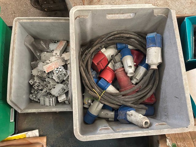 Diverse artikelen voor elektriciteit - afbeelding 3 van  12