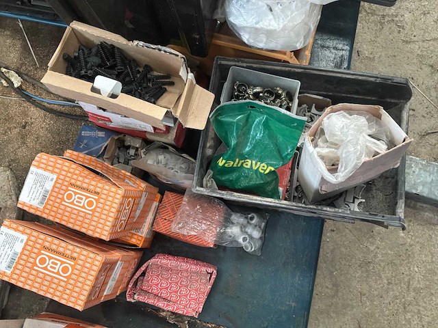 Diverse artikelen voor elektriciteit - afbeelding 5 van  12