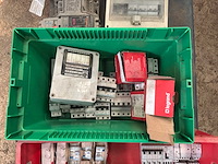 Diverse artikelen voor elektriciteit - afbeelding 11 van  12