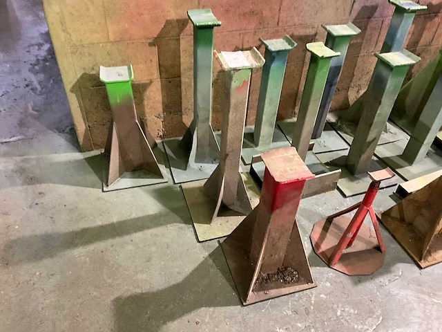 Diverse assteun (19x) - afbeelding 2 van  5