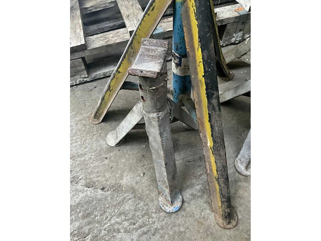 Diverse assteun (4x) - afbeelding 5 van  5