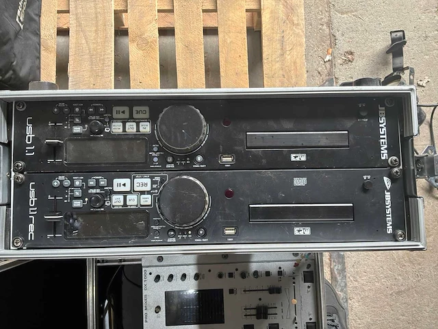 Diverse audio apparatuur te herstellen - afbeelding 3 van  9