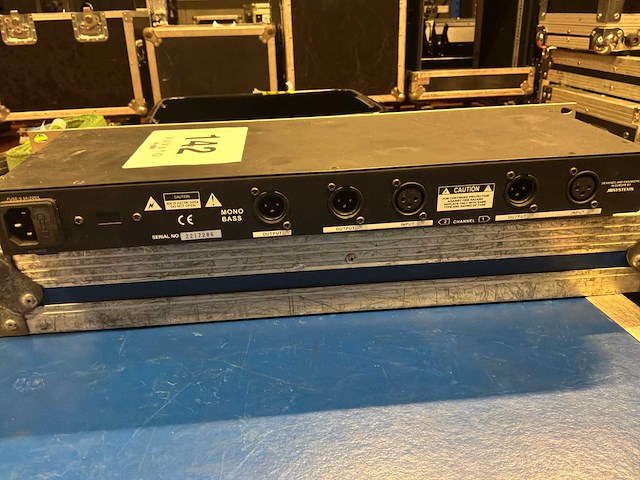 Diverse audio apparatuur - afbeelding 1 van  10