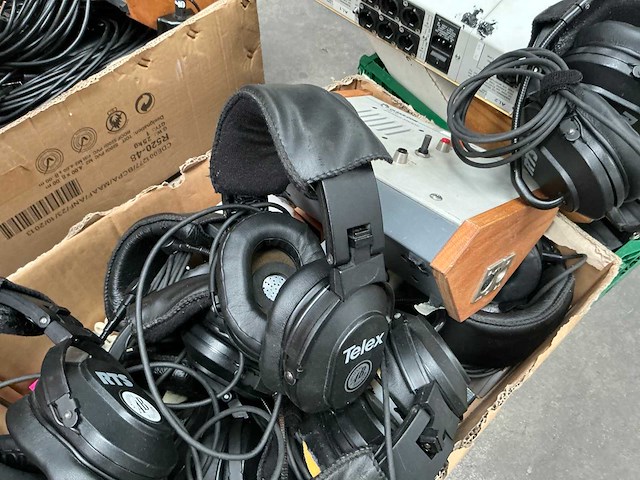 Diverse audio - afbeelding 7 van  9