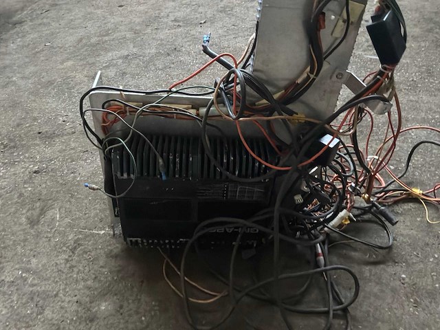 Diverse audioversterkers (4x) - afbeelding 5 van  6