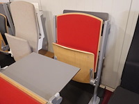 Diverse auditoriumstoelen - afbeelding 6 van  8