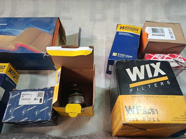 Diverse auto-onderdelen (11x) - afbeelding 1 van  3