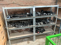 Diverse auto-onderdelen - afbeelding 1 van  6