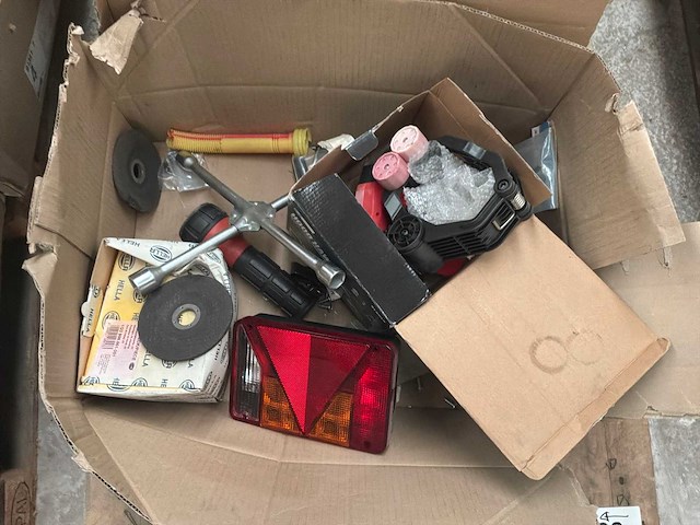 Diverse auto onderdelen - afbeelding 5 van  12