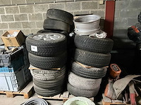 Diverse autobanden (20x) - afbeelding 1 van  7