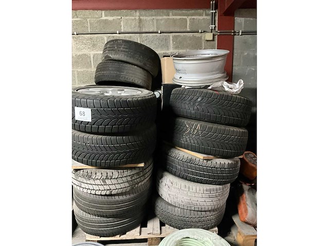 Diverse autobanden (20x) - afbeelding 2 van  7