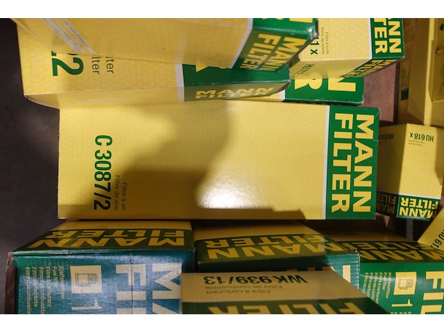 Diverse autofilters mann-filter - afbeelding 7 van  26