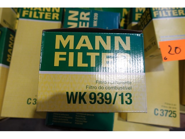 Diverse autofilters mann-filter - afbeelding 8 van  26