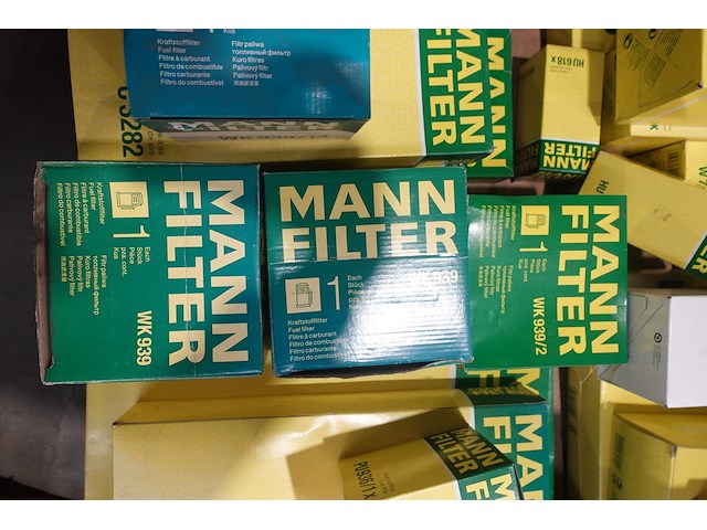 Diverse autofilters mann-filter - afbeelding 10 van  26
