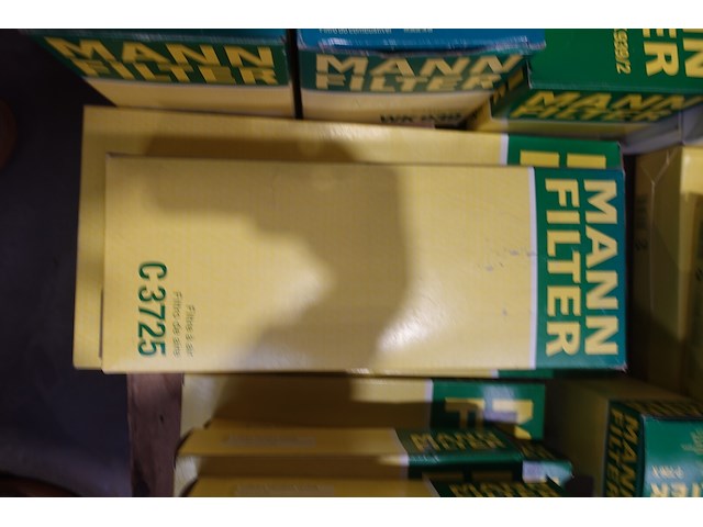 Diverse autofilters mann-filter - afbeelding 11 van  26