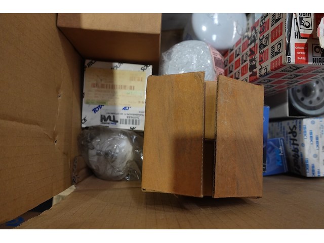 Diverse autofilters - afbeelding 15 van  29