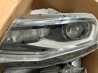 Diverse autokoplampen (2x) - afbeelding 4 van  4