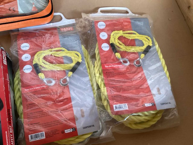 Diverse automotive accessoires - afbeelding 2 van  6