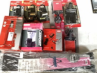 Diverse automotive accessoires - afbeelding 1 van  8