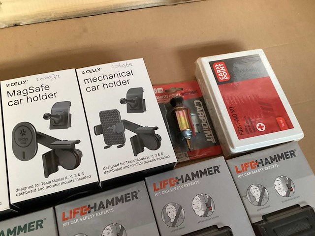 Diverse automotive accessoires - afbeelding 3 van  6