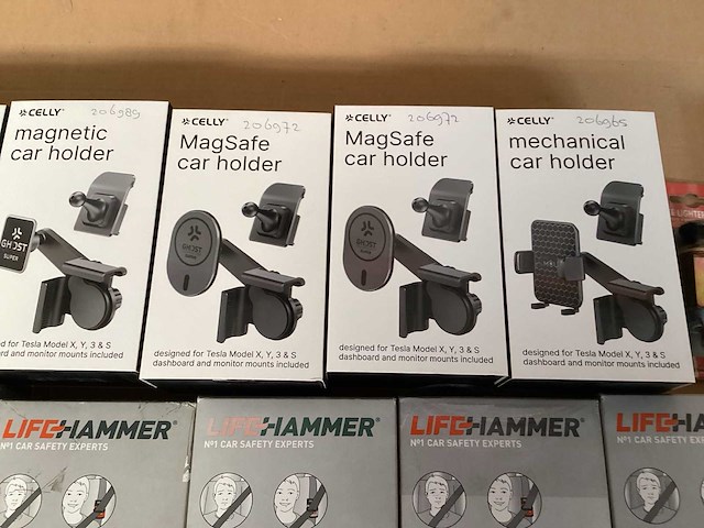 Diverse automotive accessoires - afbeelding 4 van  6