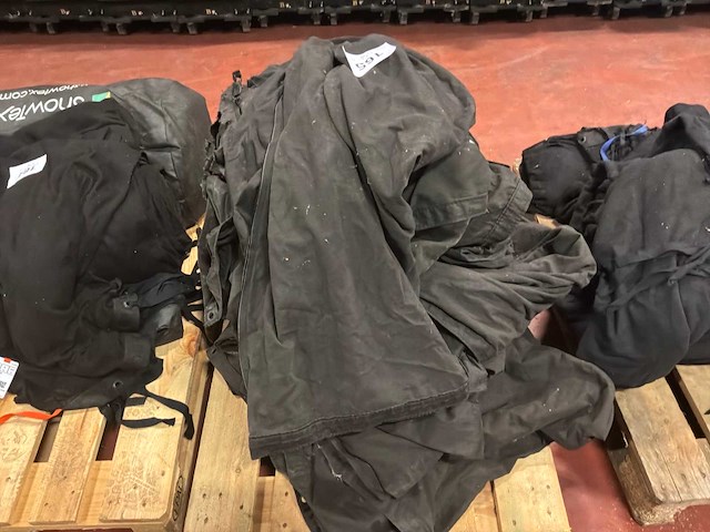 Diverse backdrop zwart - afbeelding 3 van  3