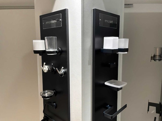 Diverse badkamer accessoires (34x) - afbeelding 1 van  14