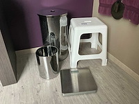 Diverse badkamer accessoires - afbeelding 1 van  4