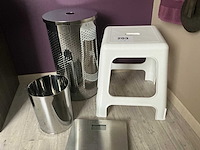 Diverse badkamer accessoires - afbeelding 2 van  4
