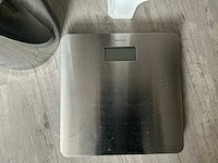 Diverse badkamer accessoires - afbeelding 4 van  4