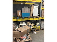 Diverse badkamermeubels - afbeelding 1 van  9