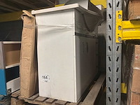 Diverse badkamermeubels - afbeelding 2 van  9