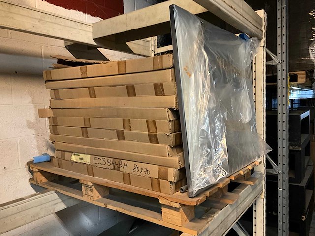 Diverse badkamerspiegels (27x) - afbeelding 1 van  8