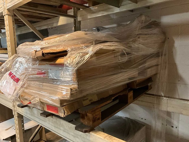 Diverse badkamerspiegels (27x) - afbeelding 5 van  8