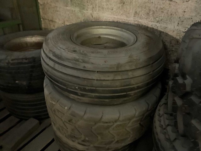 Diverse banden (10x) - afbeelding 6 van  10