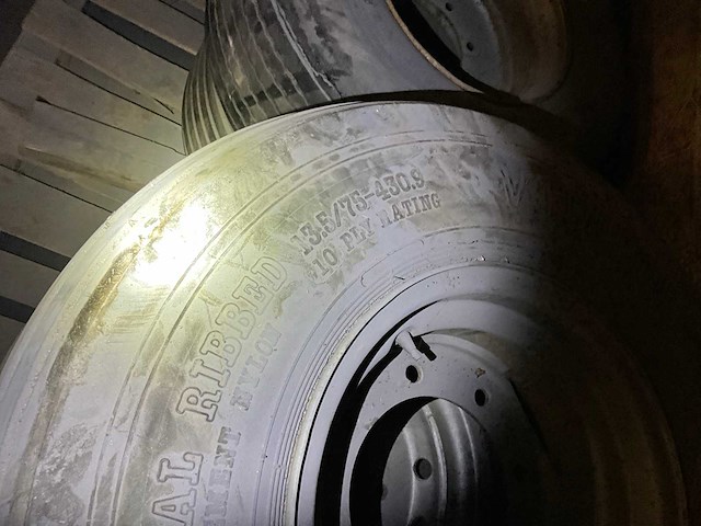 Diverse banden (10x) - afbeelding 10 van  10