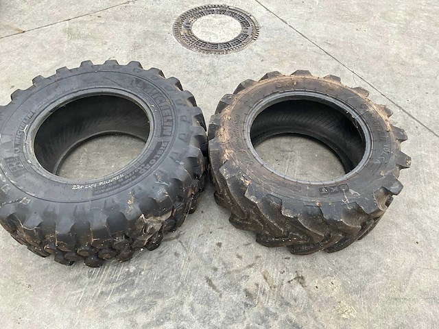 Diverse banden (2x) - afbeelding 2 van  12