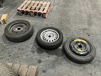 Diverse banden (3x) waaronder goodyear en continental