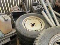 Diverse banden op velg (9x) - afbeelding 4 van  5