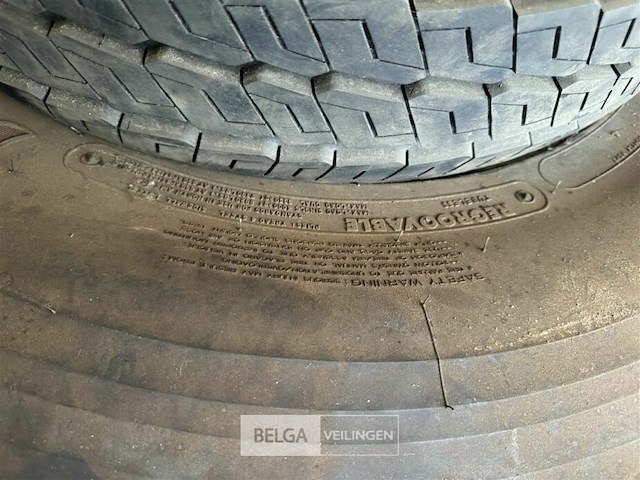 Diverse banden - afbeelding 7 van  13