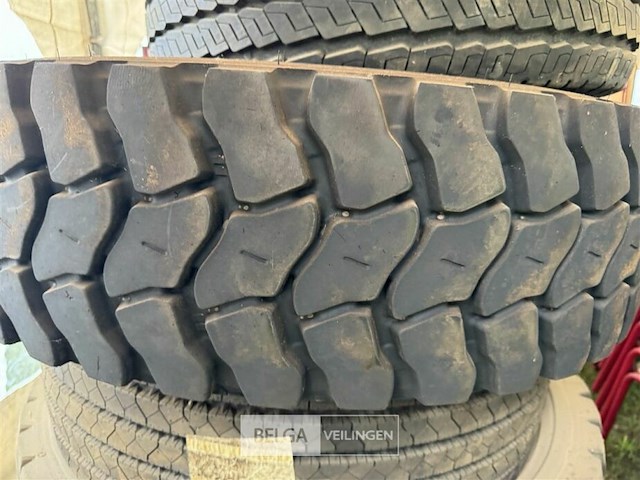 Diverse banden - afbeelding 11 van  13