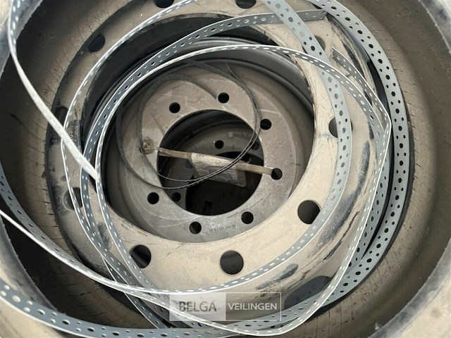 Diverse banden - afbeelding 5 van  14