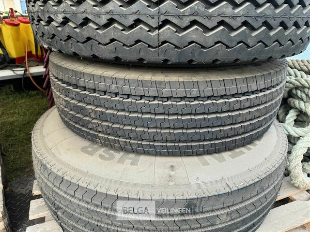 Diverse banden - afbeelding 13 van  14