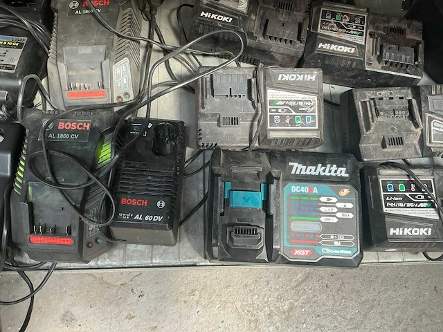 Diverse batterijladers (19x) - afbeelding 5 van  7