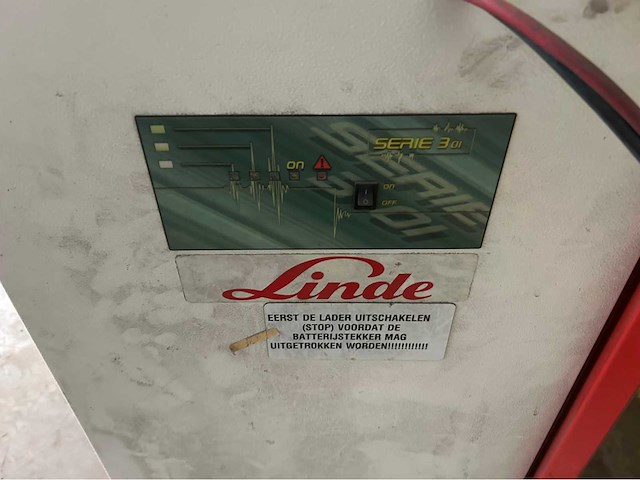 Diverse batterijladers (9x) - afbeelding 4 van  24