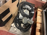 Diverse bekabeling - afbeelding 4 van  4